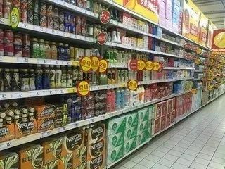 当摄影师和美女在超市相遇,奇迹发生了